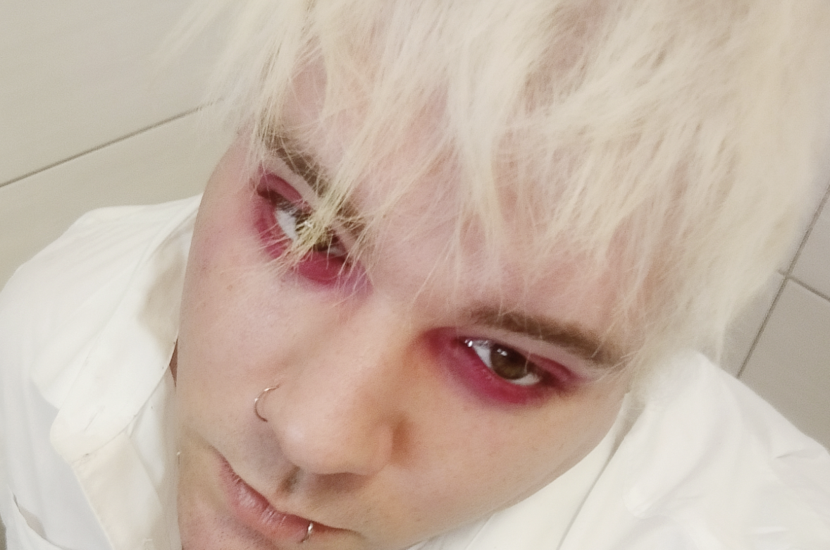 “Salposky” è il nuovo singolo di Villa Psicosi